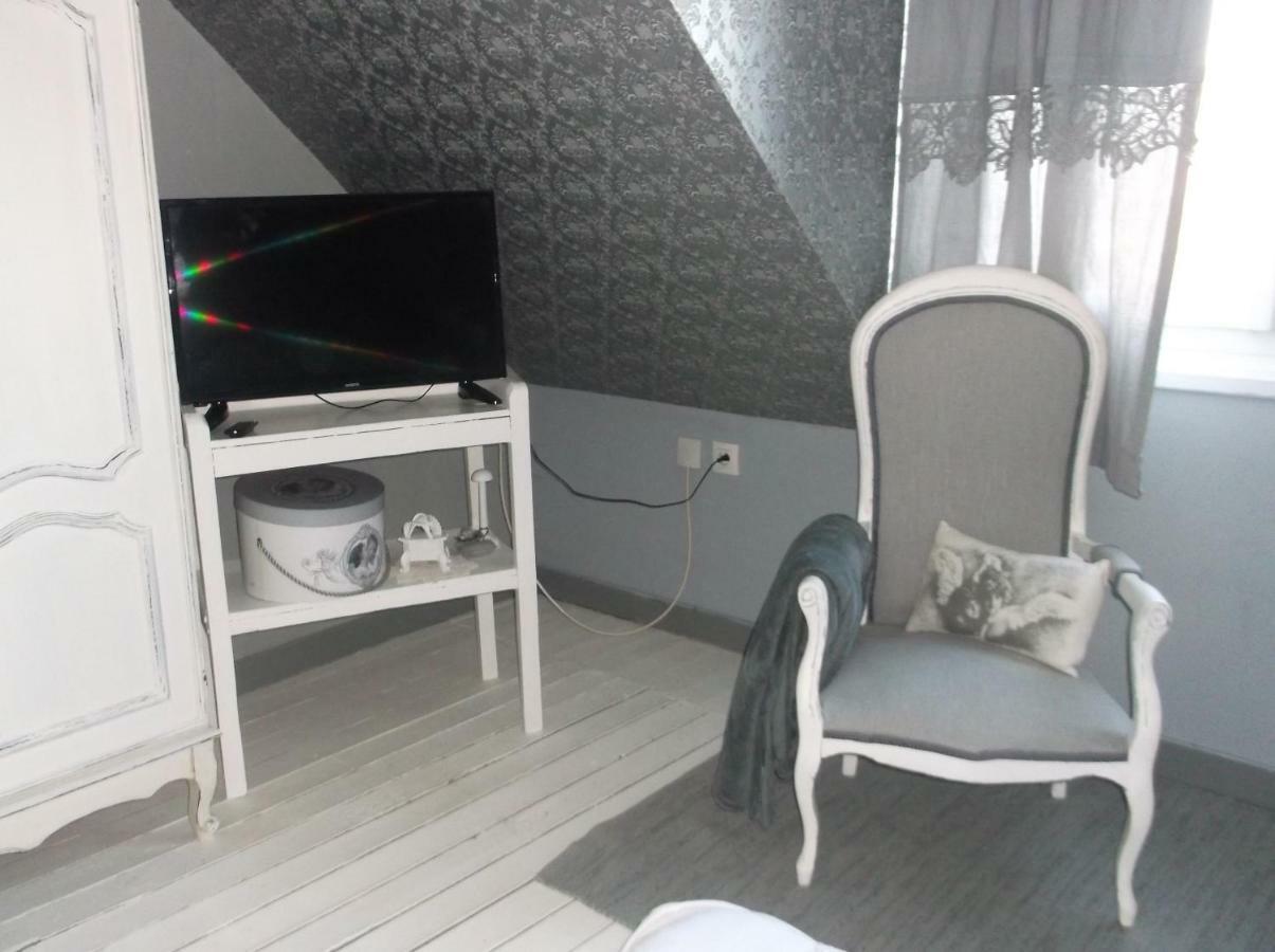 Chez Martine Bed and Breakfast Servon  Εξωτερικό φωτογραφία